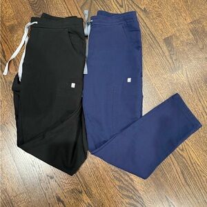 FIGS High Waisted Yola Skinny Scrub Pants bundle navy and black xxxs